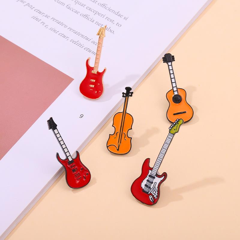 Musical Instrument Symbols - Broches personalizados para baixo e guitarra,